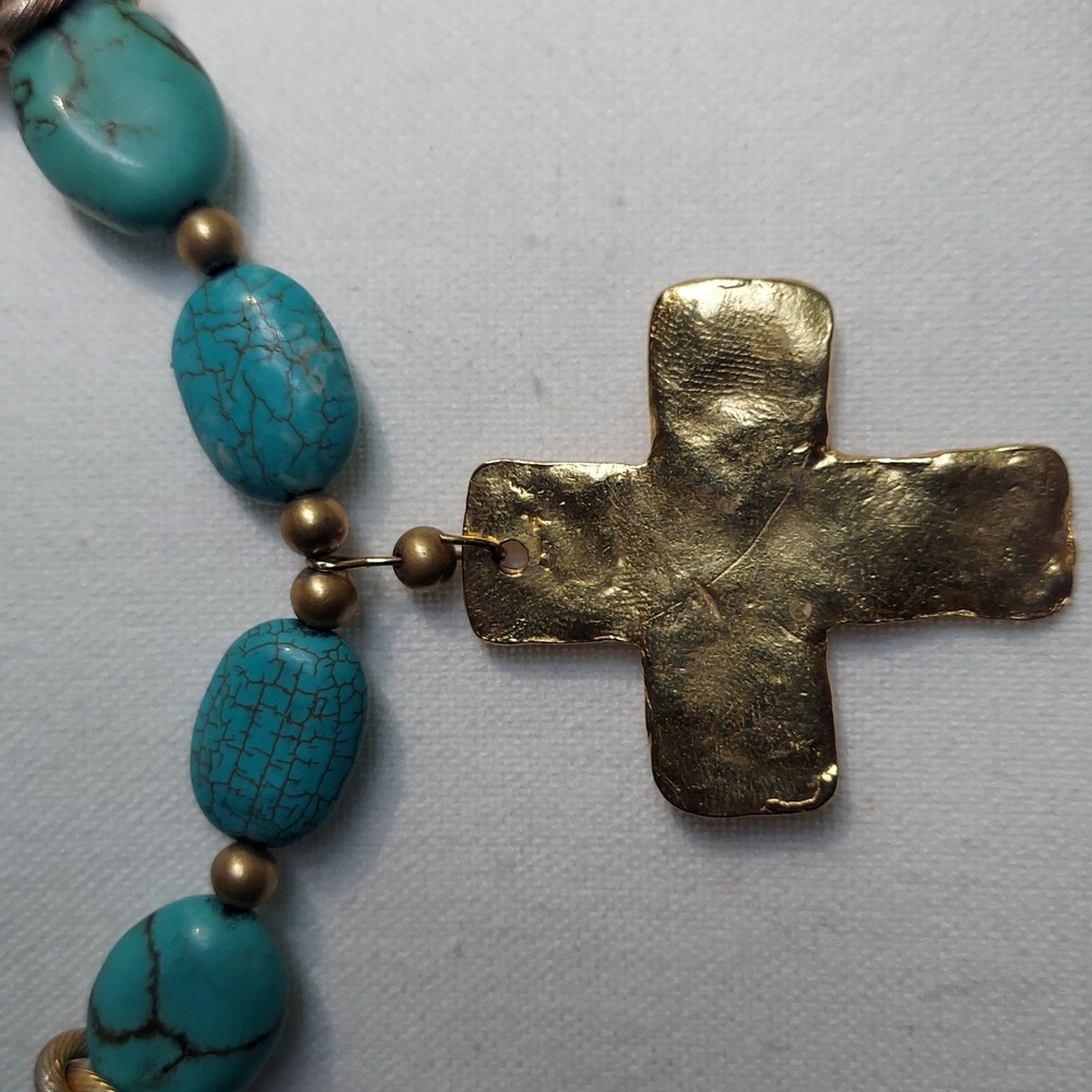 Turquoise and Gold Cross Necklace - Picture 3 of 4